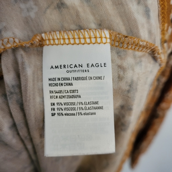 American Eagle Soft and Sexy Top - Picture 4 of 5